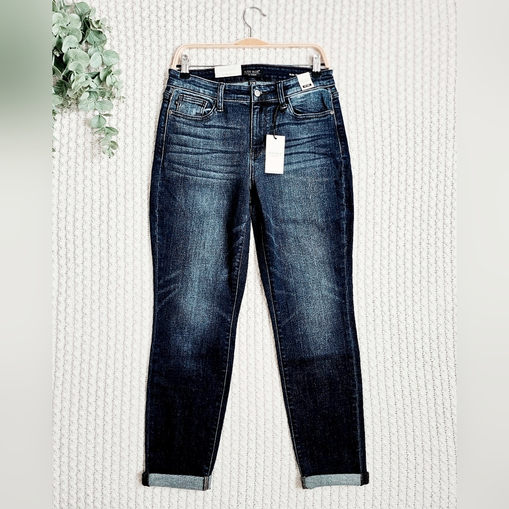 Judy Blue Mid Rise Dark Wash Slim Fit Denim Jeans Cuffed 7/28 NWT - Picture 2 of 12